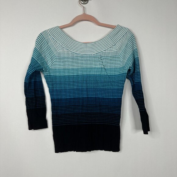 2/$30 White House Black Market Ombre Striped Sweater Small #A0119 - Picture 4 of 9